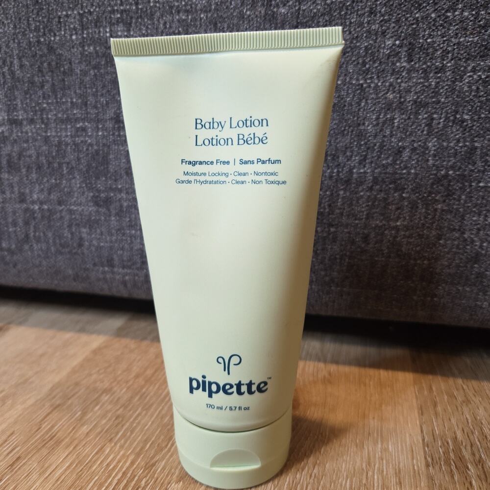 Pipette 5.7 oz/170 ml Fragrance Free Nontoxic Moisture Locking Baby Lotion New